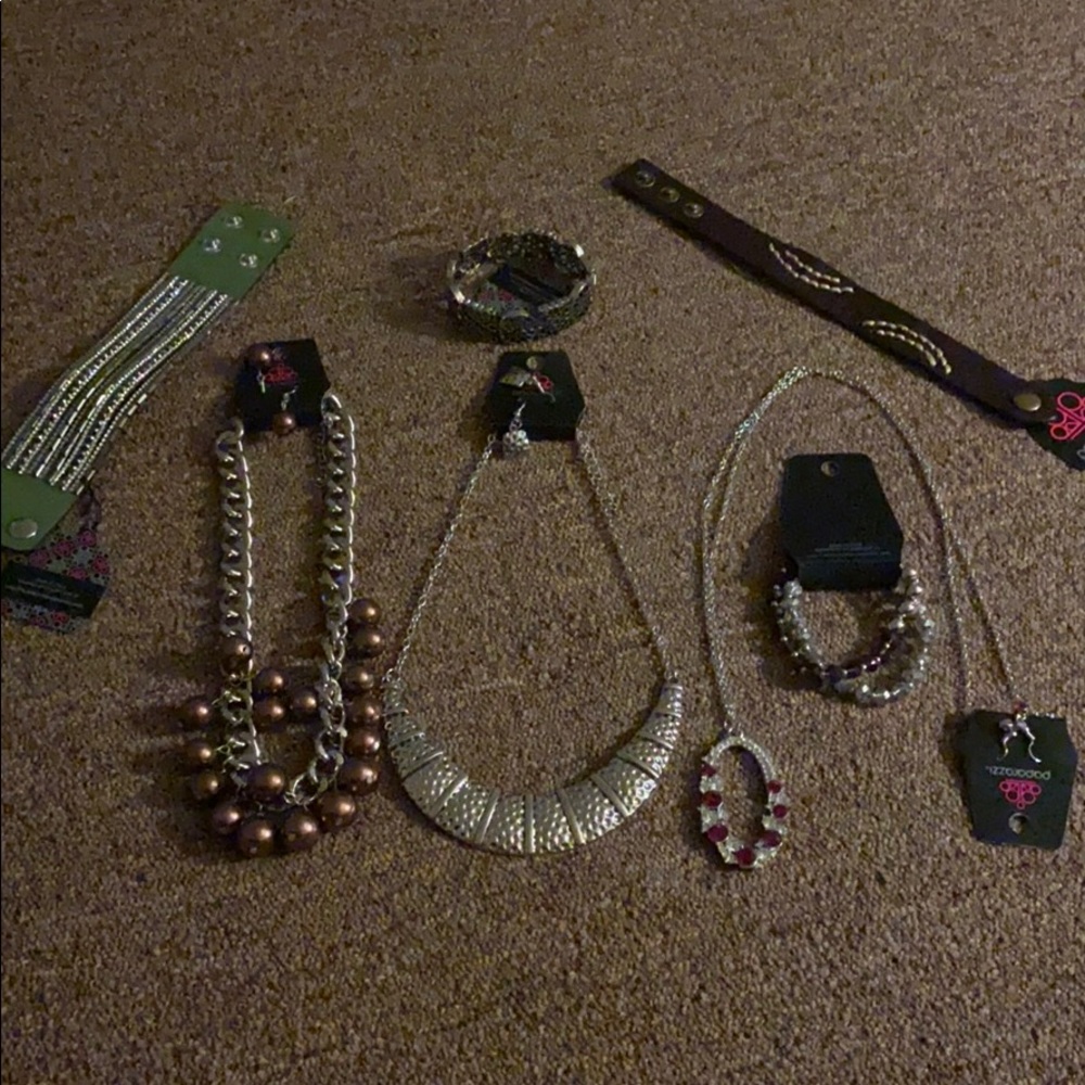 Jewelry lot